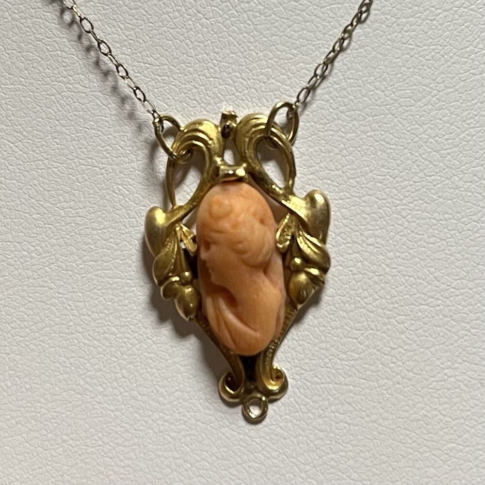 14K Antique Victorian Hand Carved Coral Gold Pendant Necklace Chain